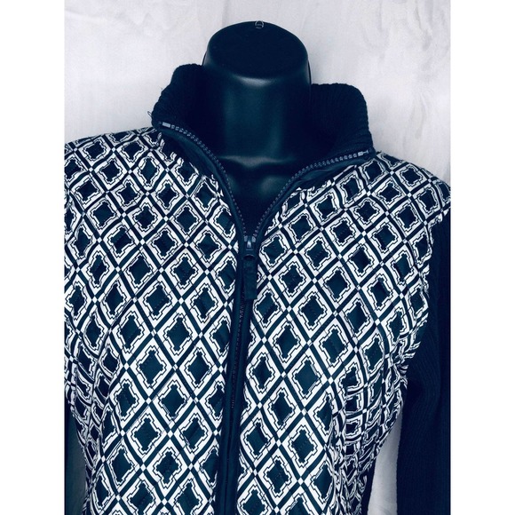 Jacket - Picture 8 of 9